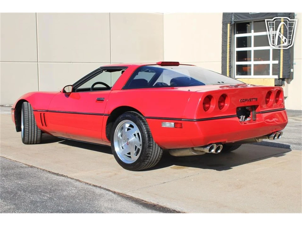 1989 Chevrolet Corvette C4 - Image 8 of 31