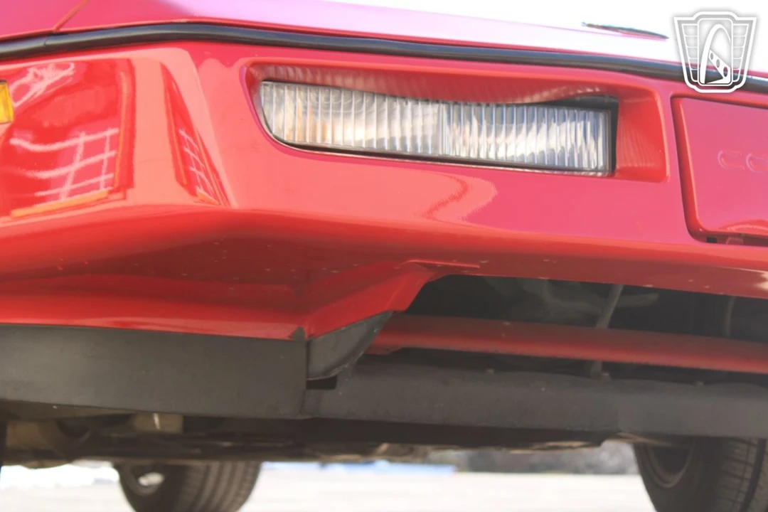 1989 Chevrolet Corvette C4 - Image 11 of 12
