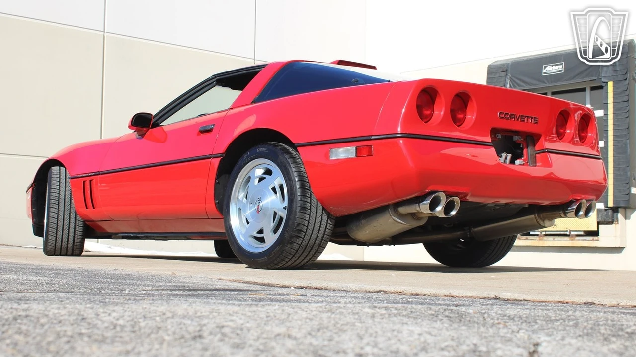 1989 Chevrolet Corvette C4 - Image 4 of 12