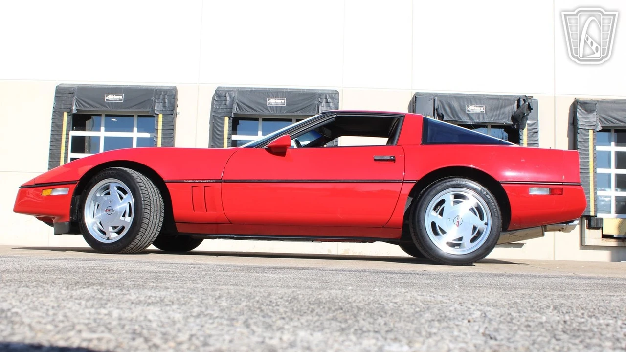 1989 Chevrolet Corvette C4 - Image 3 of 12
