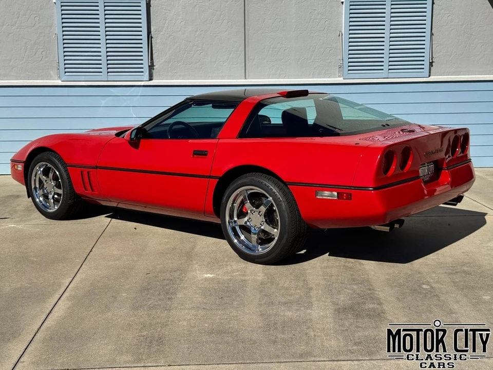 1989 Chevrolet Corvette - Image 3 of 31