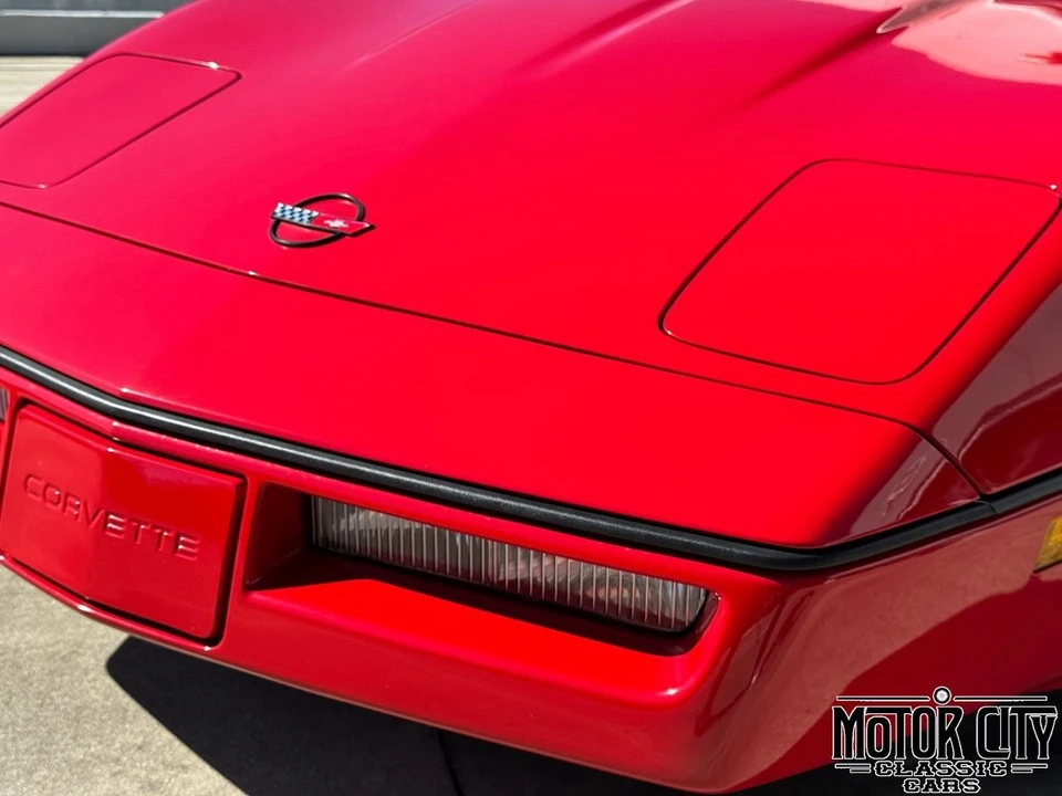 1989 Chevrolet Corvette - Image 13 of 31