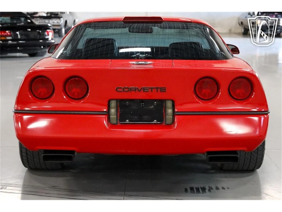 1989 Chevrolet Corvette C4 - Image 23 of 31