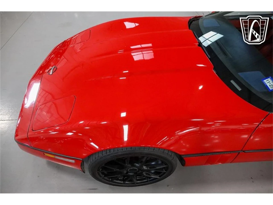 1989 Chevrolet Corvette C4 - Image 13 of 31