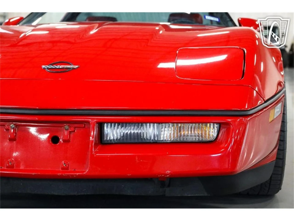 1989 Chevrolet Corvette C4 - Image 9 of 31
