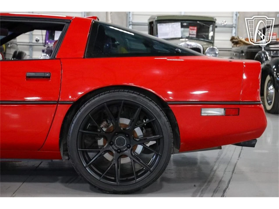 1989 Chevrolet Corvette C4 - Image 20 of 31