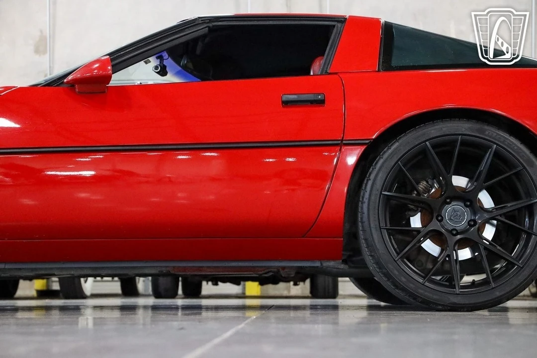 1989 Chevrolet Corvette C4 - Image 19 of 21
