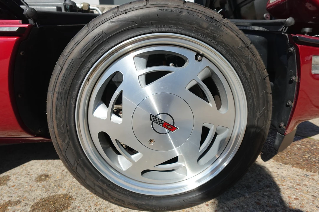 1989 Chevrolet Corvette C4 - Image 27 of 31