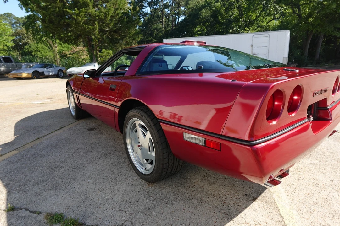 1989 Chevrolet Corvette C4 - Image 6 of 31