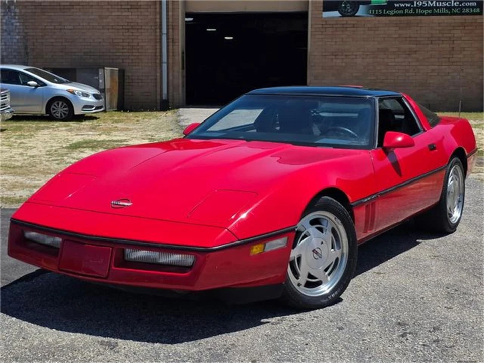 1989 Chevrolet Corvette C4 - Image 13 of 31