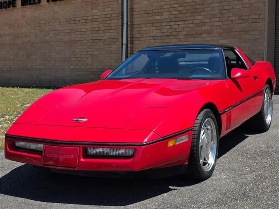 1989 Chevrolet Corvette C4 - Image 2 of 31