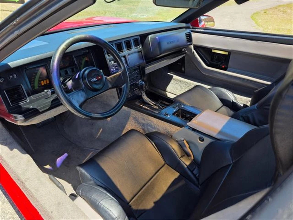 1989 Chevrolet Corvette C4 - Image 16 of 31