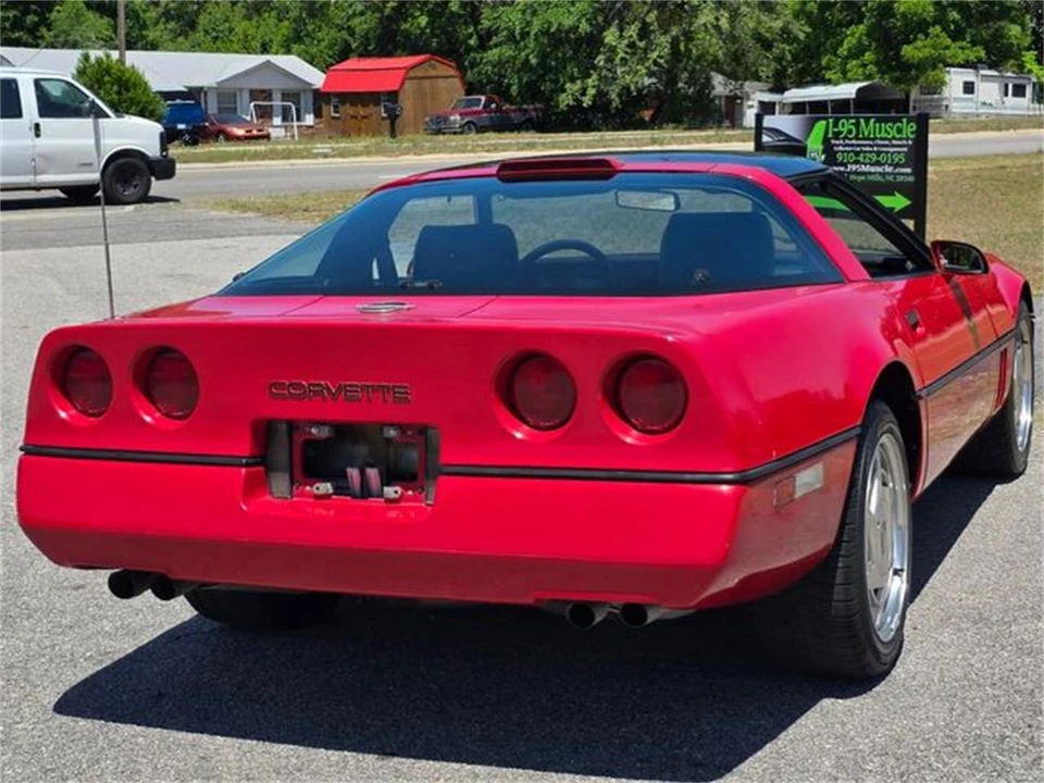 1989 Chevrolet Corvette C4 - Image 8 of 31