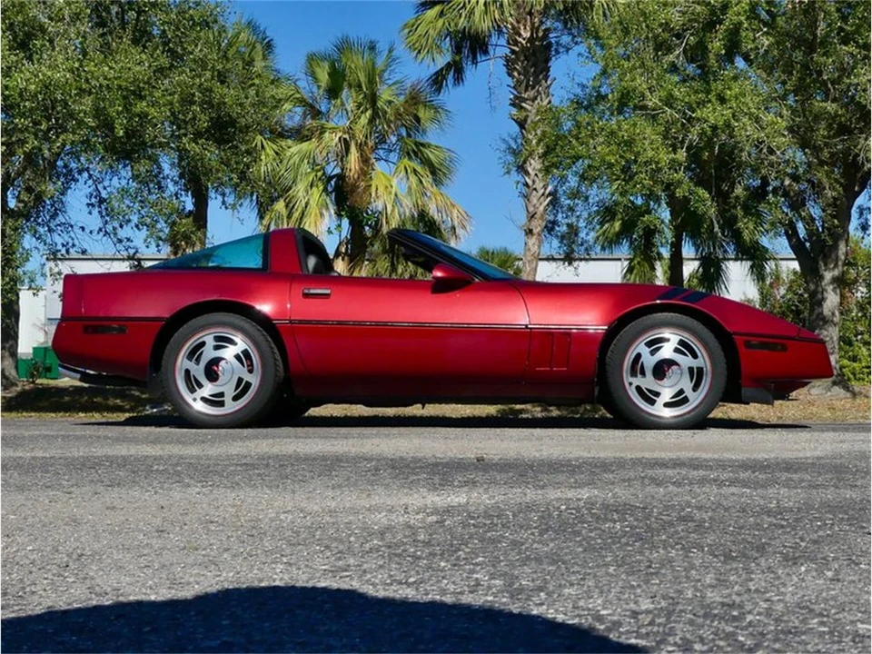 1989 Chevrolet Corvette C4 - Image 29 of 31
