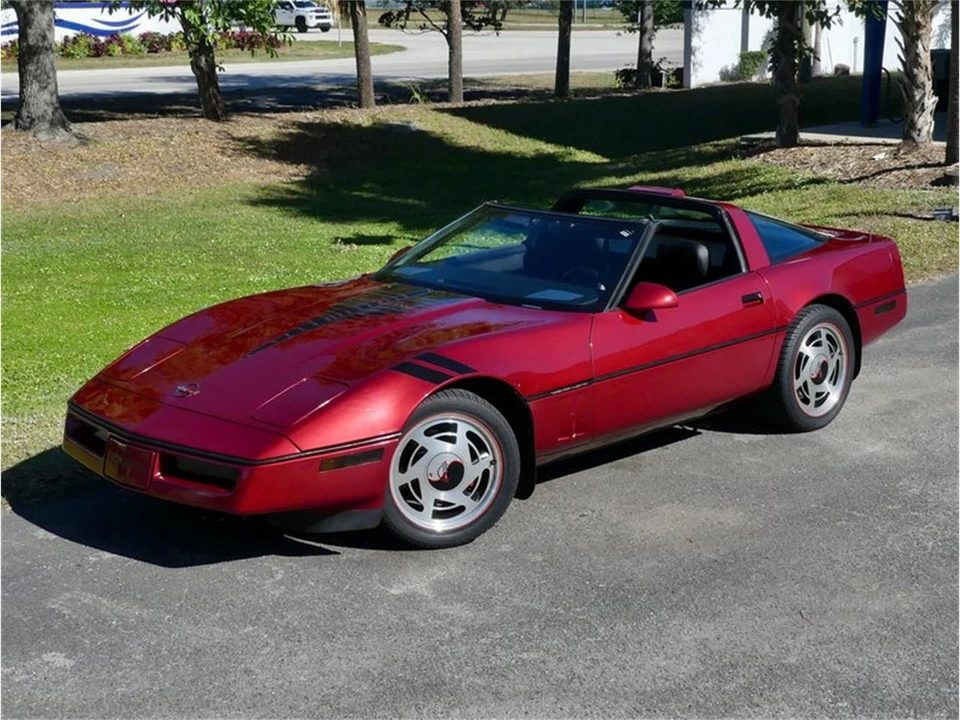 1989 Chevrolet Corvette C4 - Image 14 of 31
