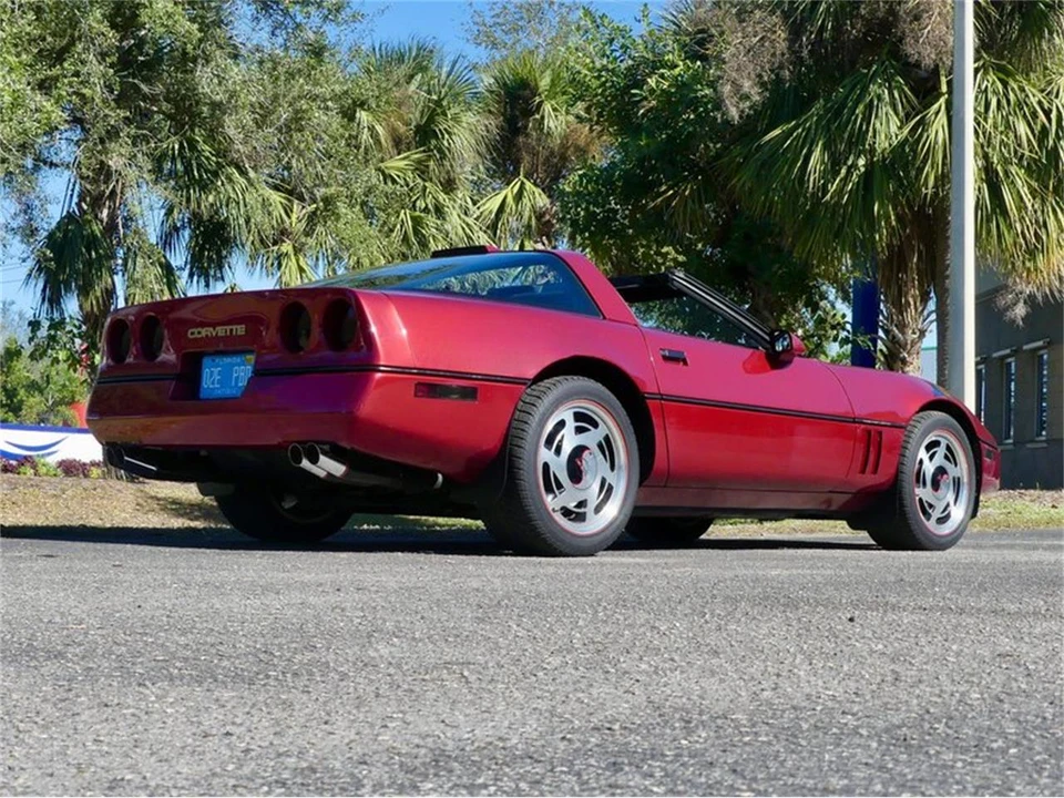 1989 Chevrolet Corvette C4 - Image 27 of 31