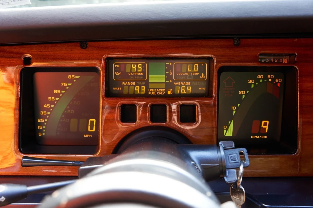 1989 Chevrolet Corvette C4 - Image 16 of 20