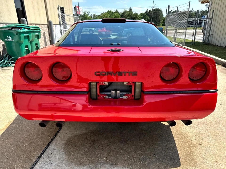 1989 Chevrolet Corvette C4 - Image 13 of 31