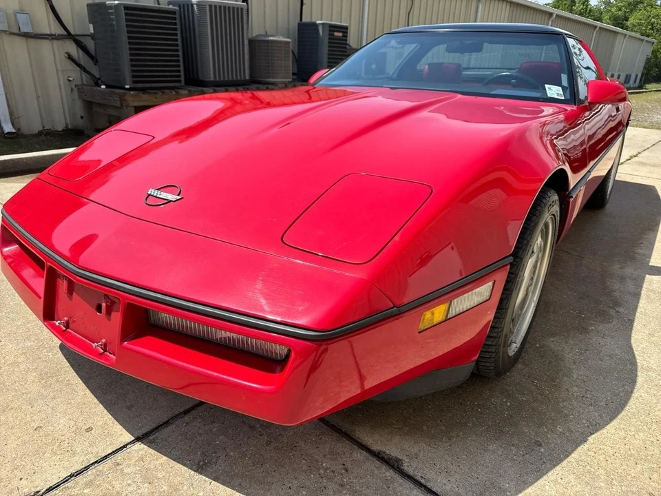 1989 Chevrolet Corvette C4 - Image 2 of 31