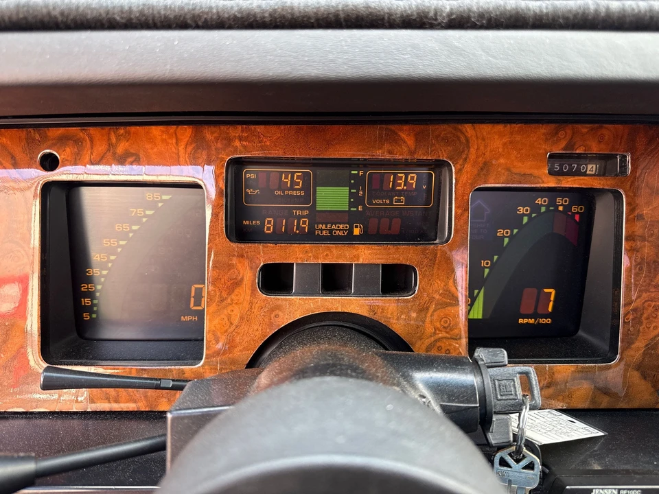 1989 Chevrolet Corvette C4 - Image 29 of 31