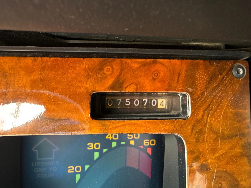 1989 Chevrolet Corvette C4 - Image 30 of 31