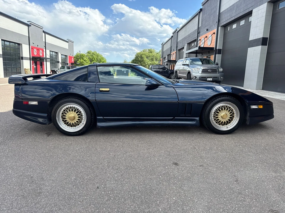1989 Chevrolet Corvette C4 - Image 11 of 31