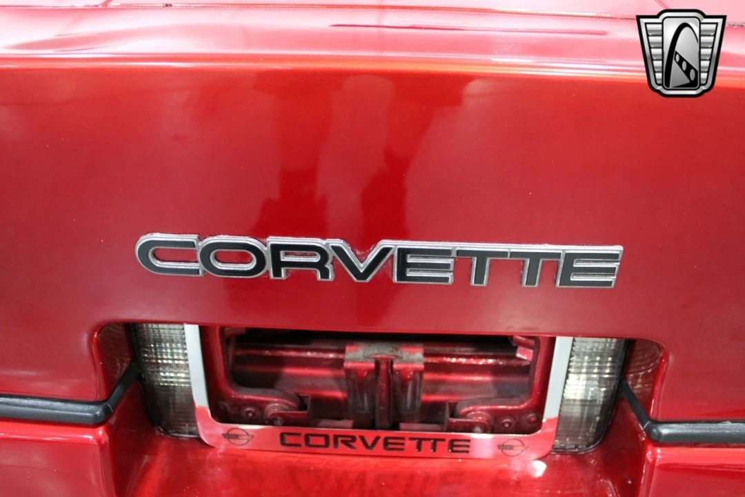 1989 Chevrolet Corvette C4 - Image 17 of 21