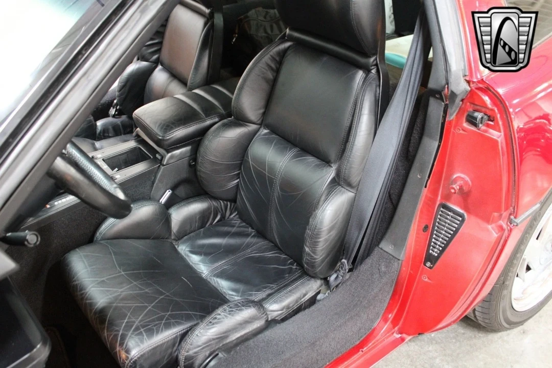 1989 Chevrolet Corvette C4 - Image 18 of 21
