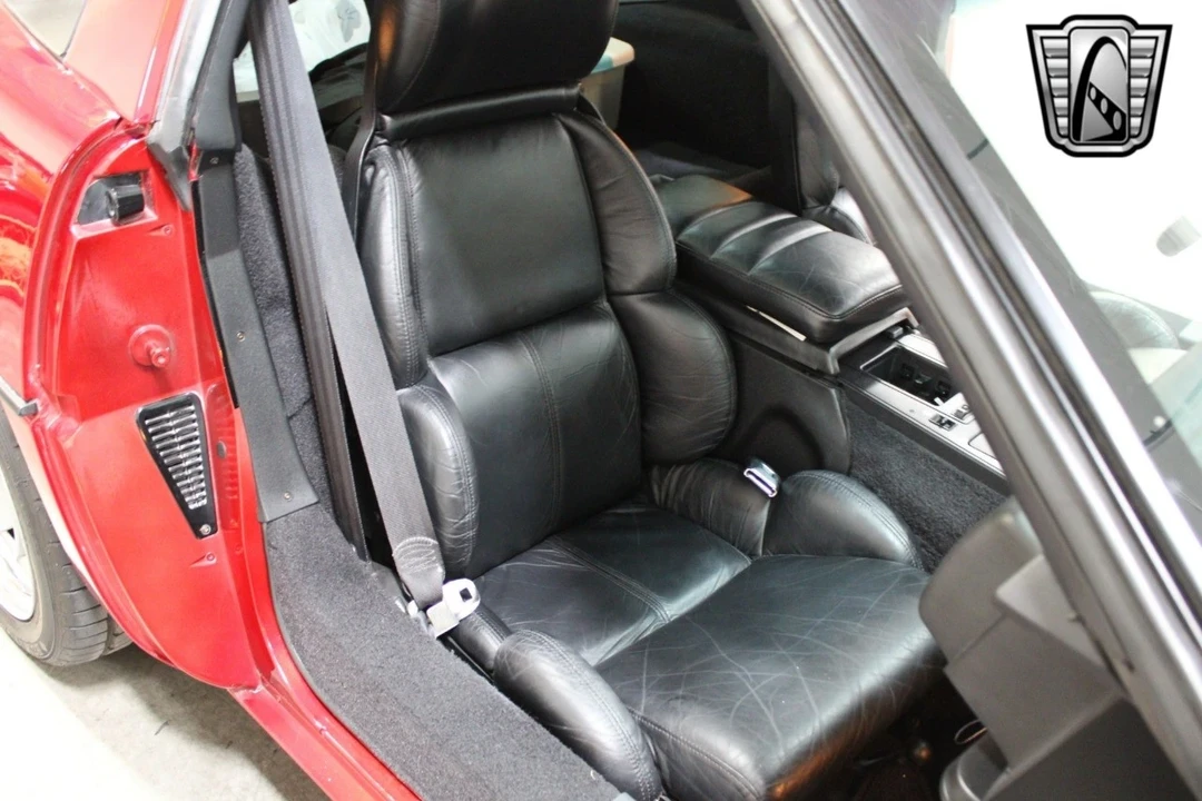 1989 Chevrolet Corvette C4 - Image 19 of 21