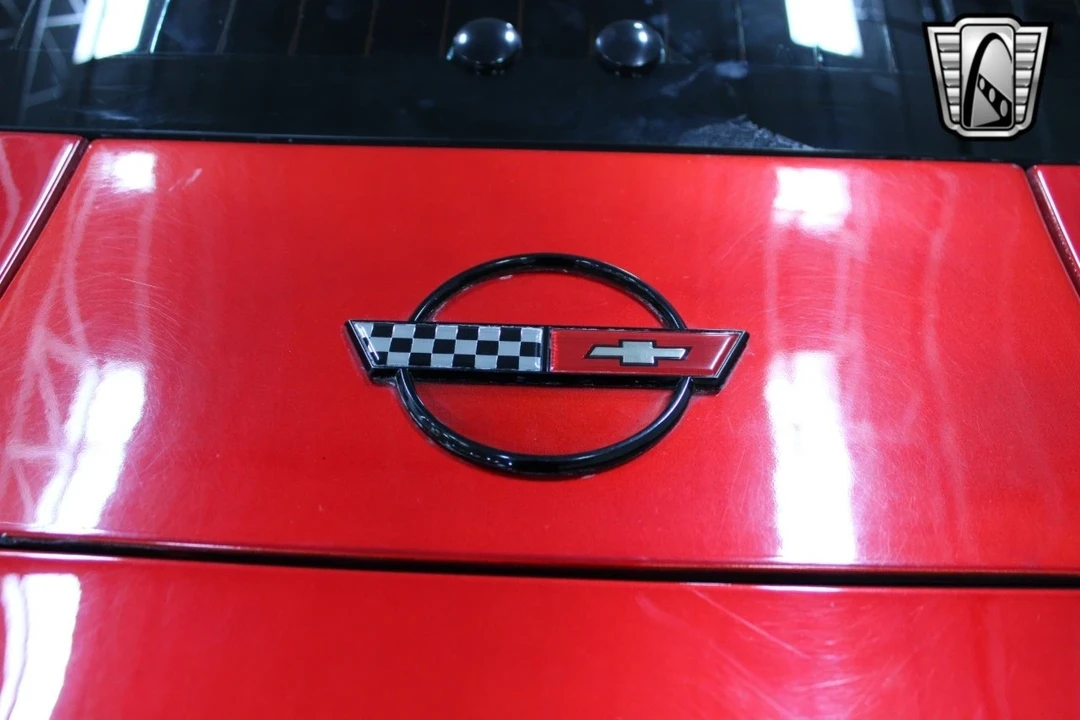 1989 Chevrolet Corvette C4 - Image 16 of 21