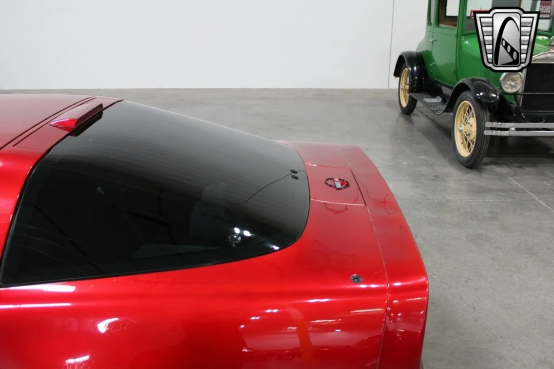 1989 Chevrolet Corvette C4 - Image 14 of 21