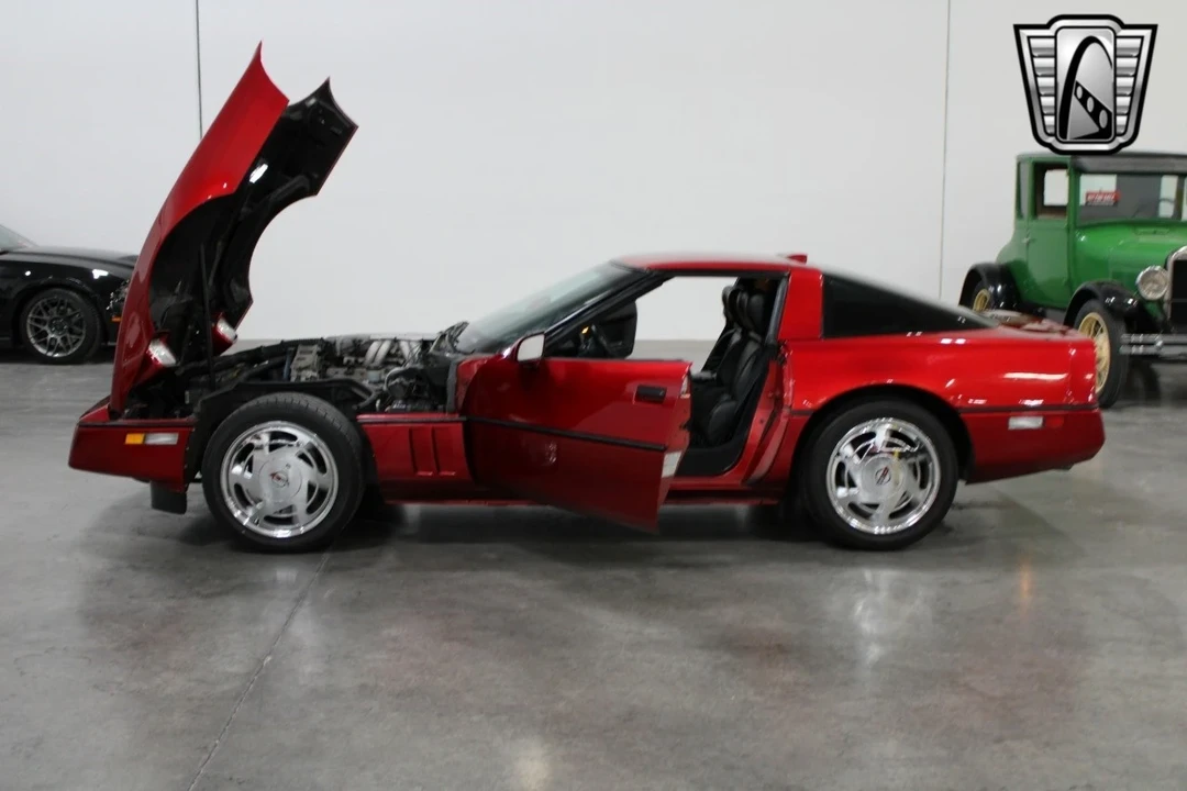 1989 Chevrolet Corvette C4 - Image 9 of 21