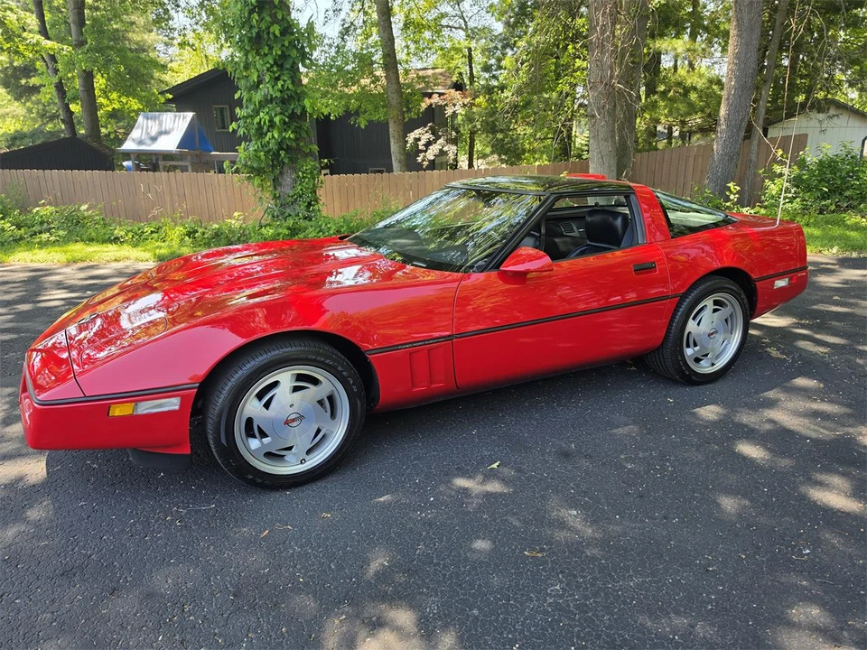 1989 Chevrolet Corvette C4 - Image 5 of 31