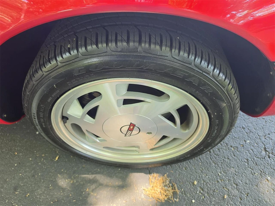 1989 Chevrolet Corvette C4 - Image 27 of 31