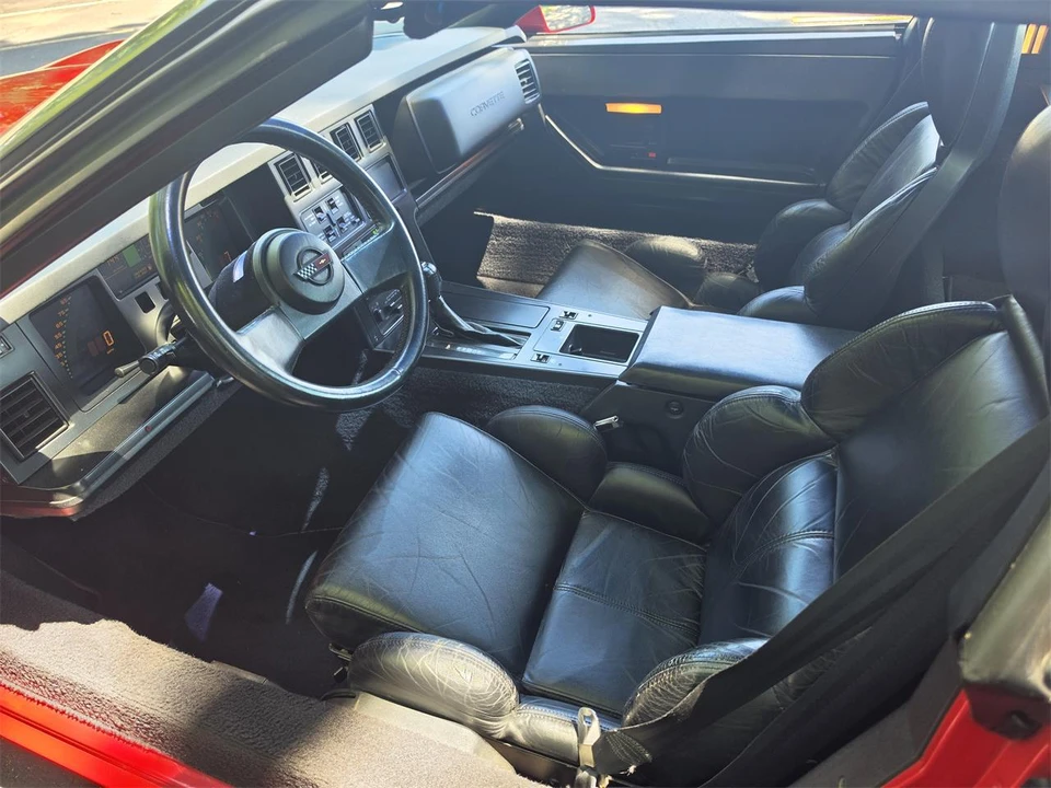 1989 Chevrolet Corvette C4 - Image 30 of 31