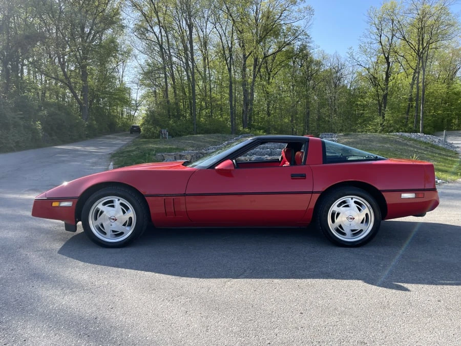 1989 Chevrolet Corvette C4 - Image 11 of 17