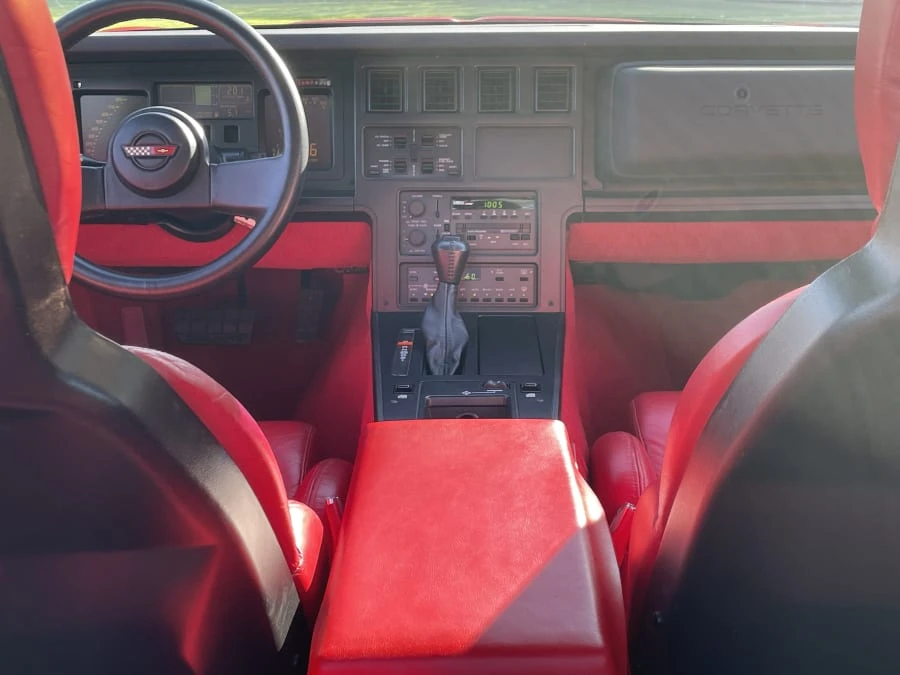 1989 Chevrolet Corvette C4 - Image 14 of 17