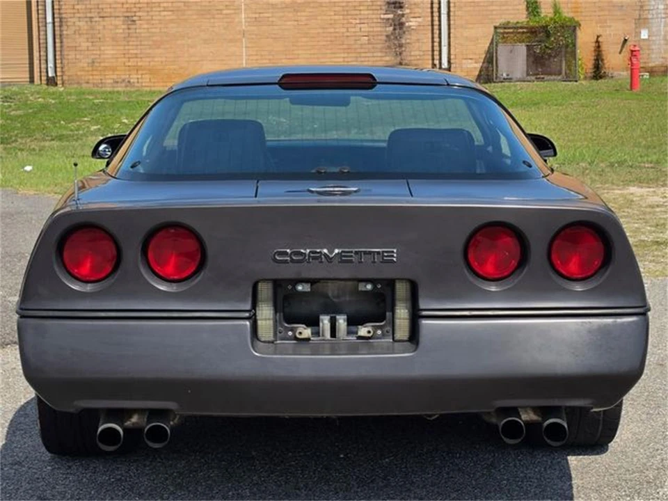 1989 Chevrolet Corvette C4 - Image 9 of 31