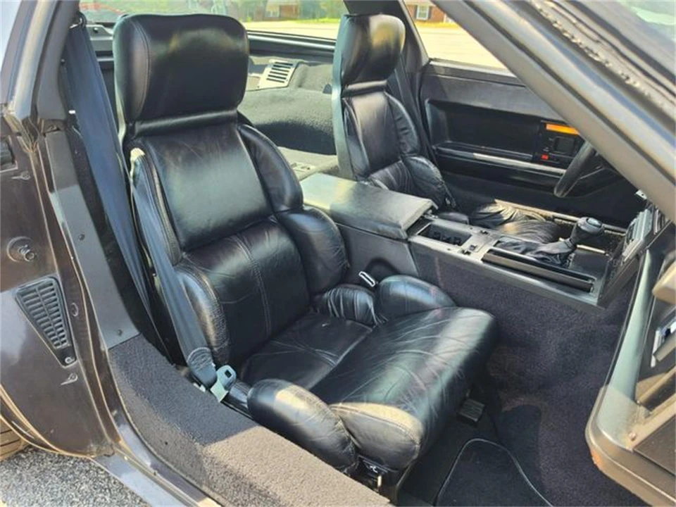 1989 Chevrolet Corvette C4 - Image 29 of 31
