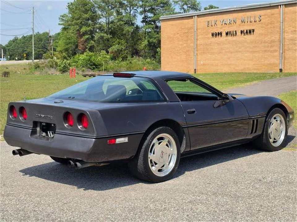 1989 Chevrolet Corvette C4 - Image 7 of 31