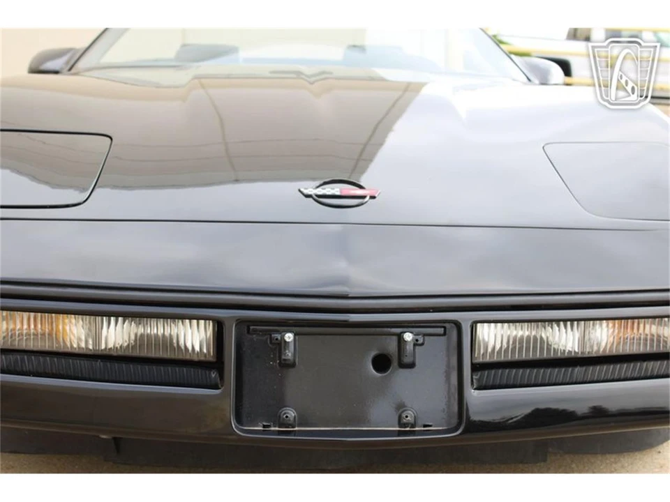1989 Chevrolet Corvette C4 - Image 26 of 31