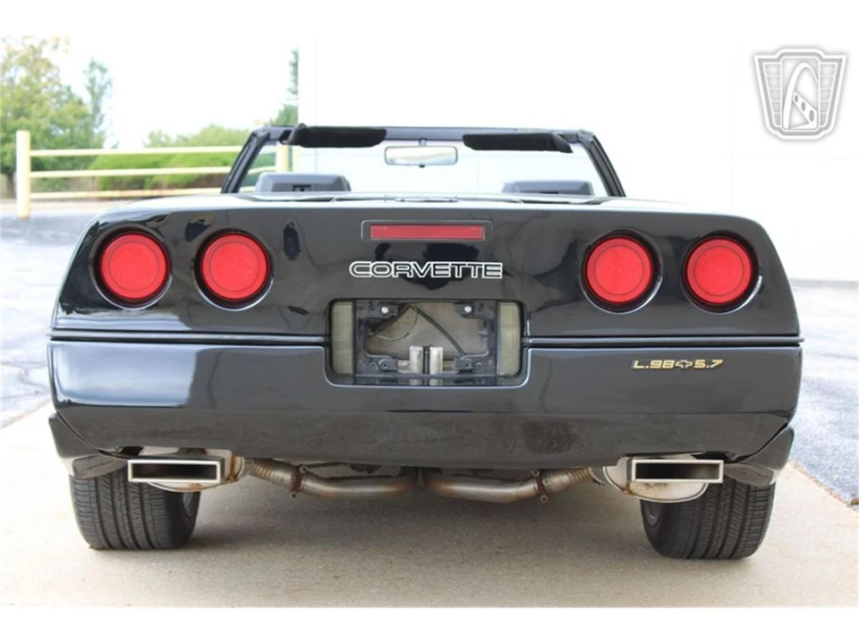 1989 Chevrolet Corvette C4 - Image 11 of 31