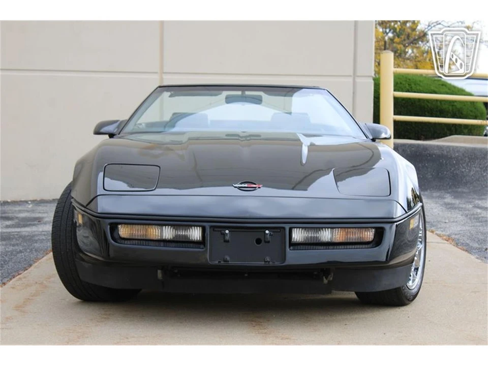 1989 Chevrolet Corvette C4 - Image 23 of 31