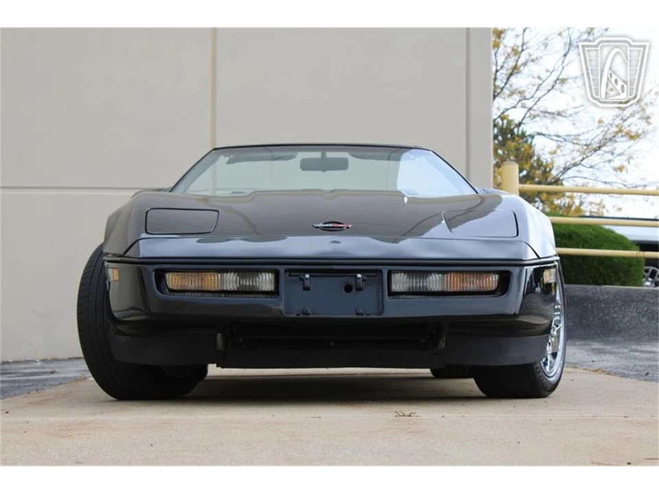 1989 Chevrolet Corvette C4 - Image 24 of 31