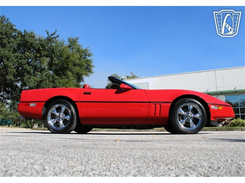 1989 Chevrolet Corvette C4 - Image 26 of 31