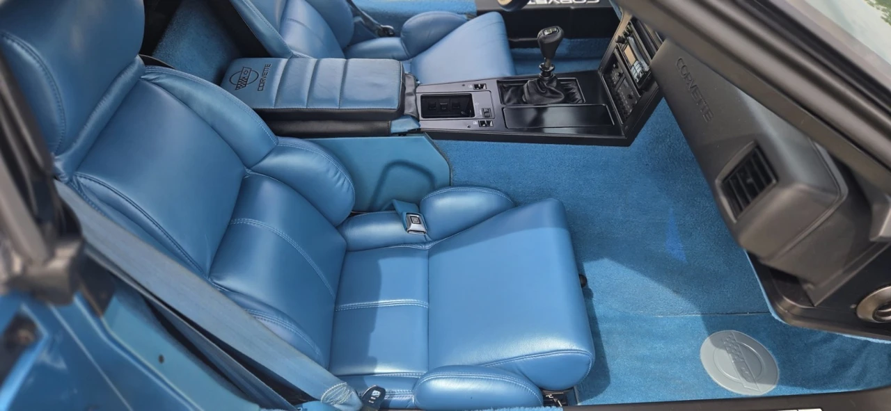 1989 Chevrolet Corvette C4 - Image 14 of 28