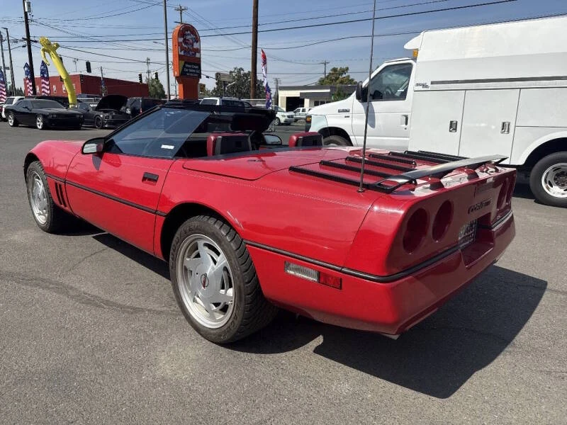 1989 Chevrolet Corvette C4 - Image 24 of 31