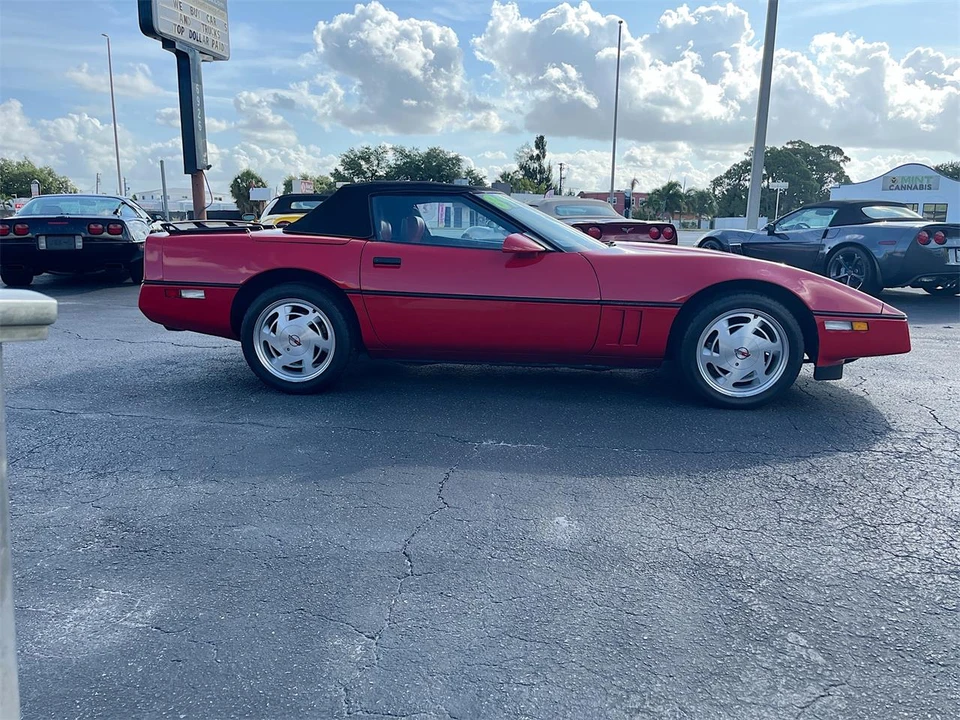 1989 Chevrolet Corvette C4 - Image 8 of 27