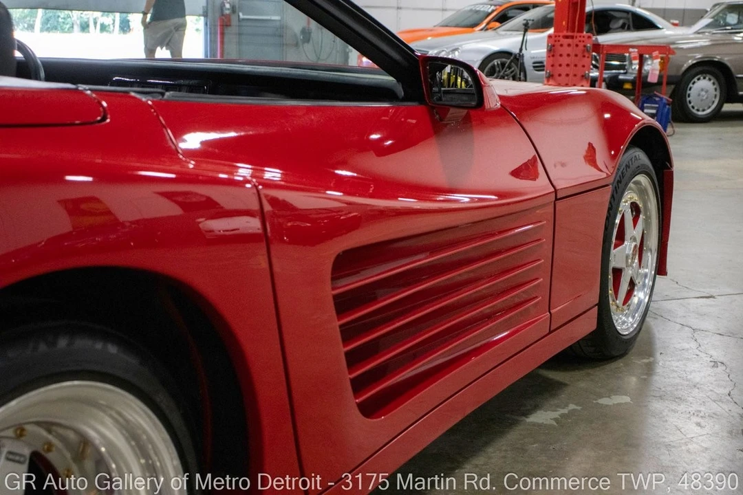 1989 Chevrolet Corvette C4 - Image 22 of 31