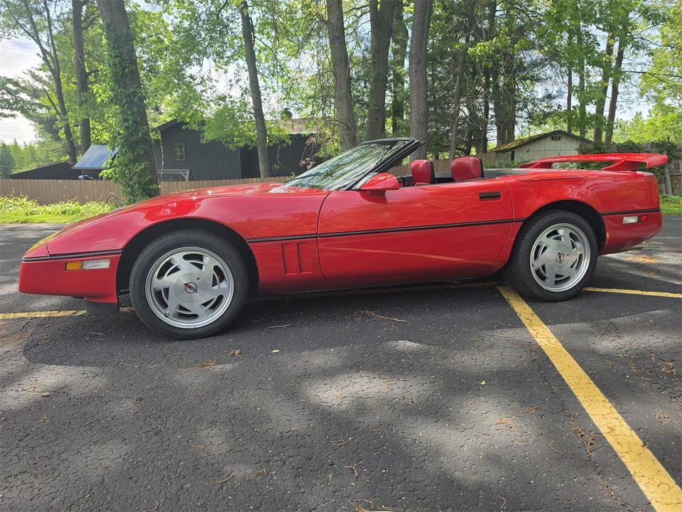 1989 Chevrolet Corvette C4 - Image 7 of 31